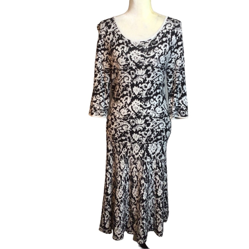 Sangria Black and White Paisley Sweater Dress Size XL
